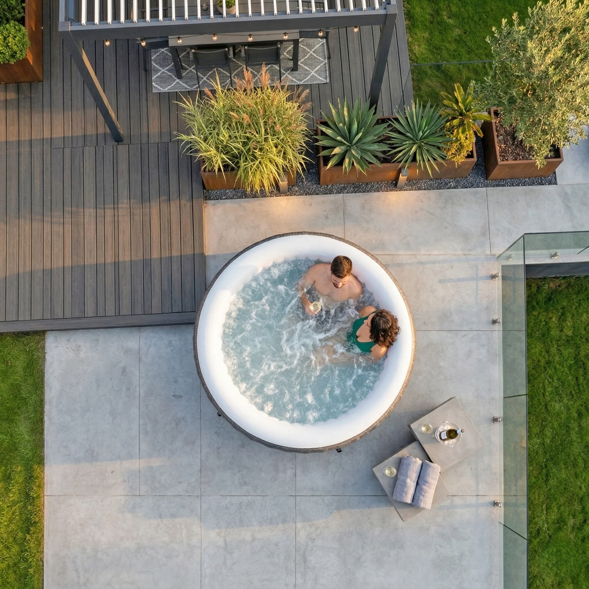 Atlantic | 4/6-Person Inflatable Hot Tub | Integrated Heater | UKCA - Image 29