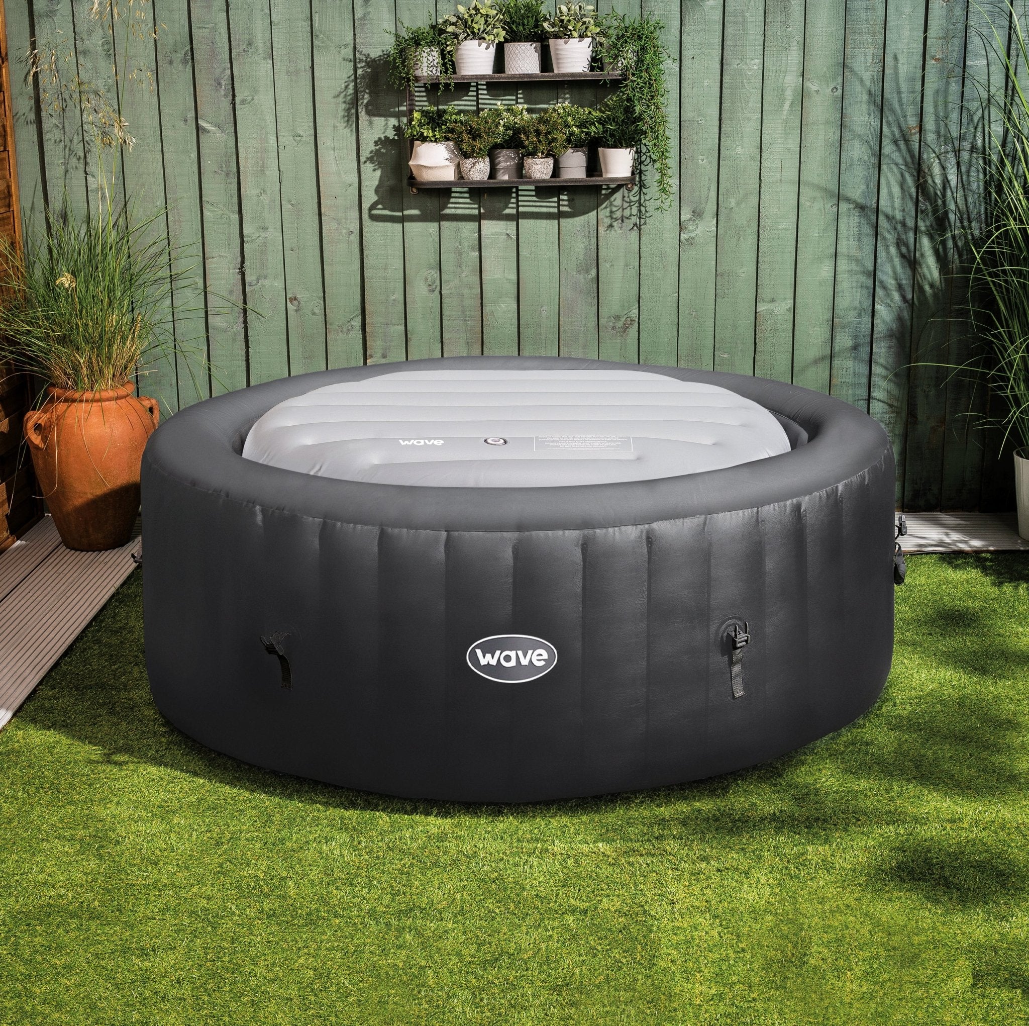 Thermally Efficient Inflatable Cover - Image 8